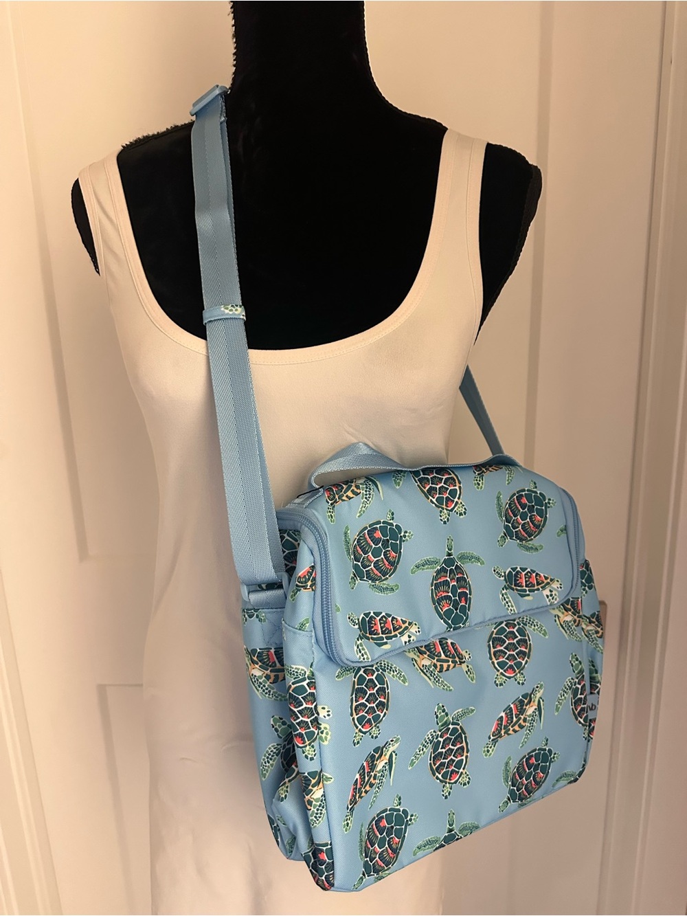 Vera Bradley Lighten Up Lunch Crossbody NWT